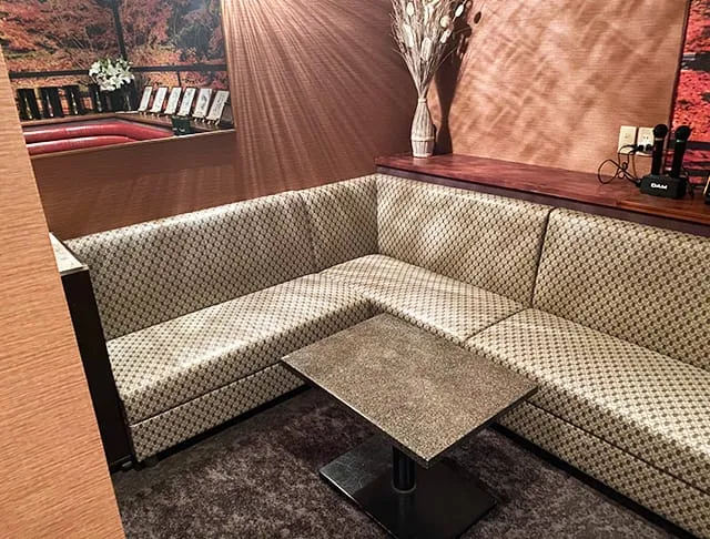 都町の高級キャバクラ『CLUB 蝶々（チョウチョウ）』（画像3）