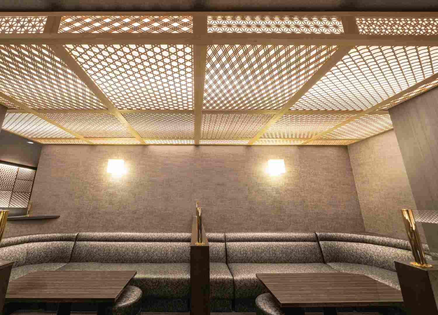 都町の高級キャバクラ『錦華（キンカ）』（画像1）