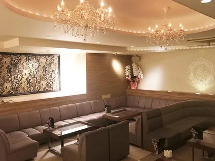 浜松の高級キャバクラ『Lounge Brillia（ブリリア）』