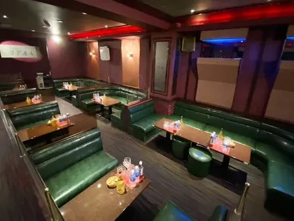 長崎の高級キャバクラ『月下美人（ゲッカビジン）』（画像2）