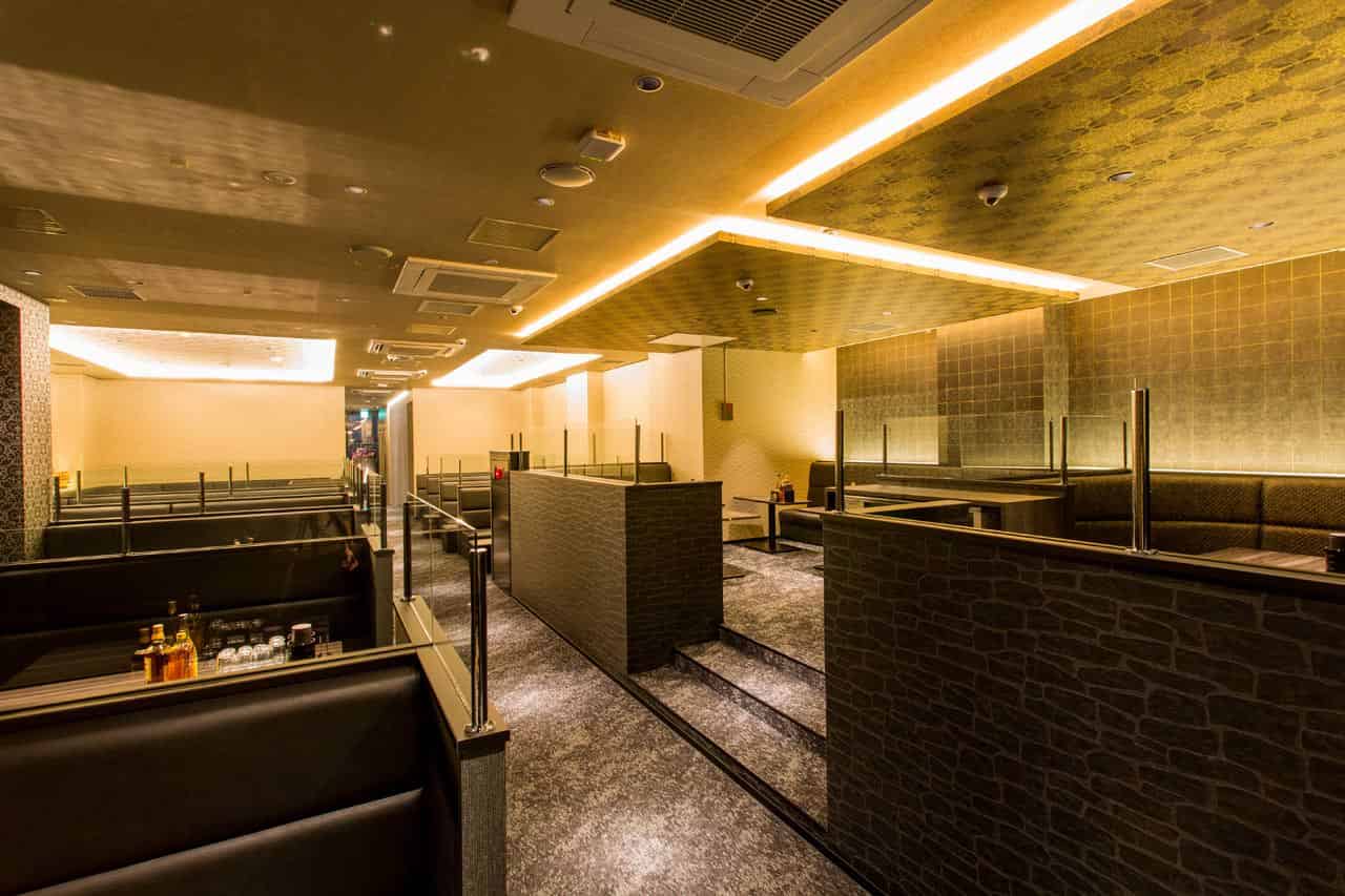 長崎の高級キャバクラ『NEW CLUB FOUR SEASON（フォーシーズン）』（画像1）