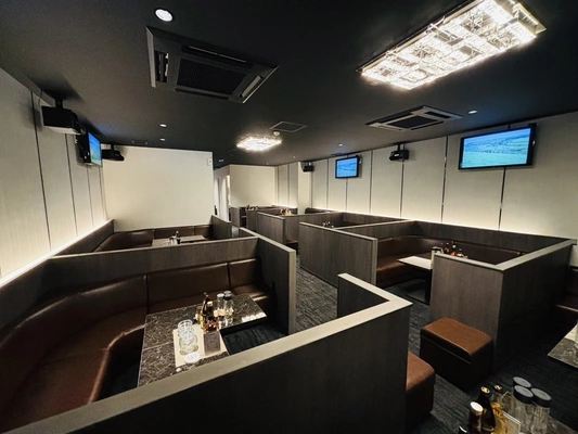 長崎の高級キャバクラ『CLUB 四季（シキ）』（画像2）