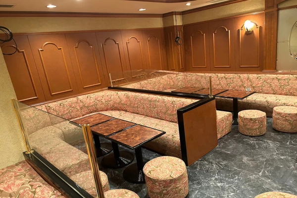 長崎の高級キャバクラ『Lounge RELAIR（リレア）』（画像2）