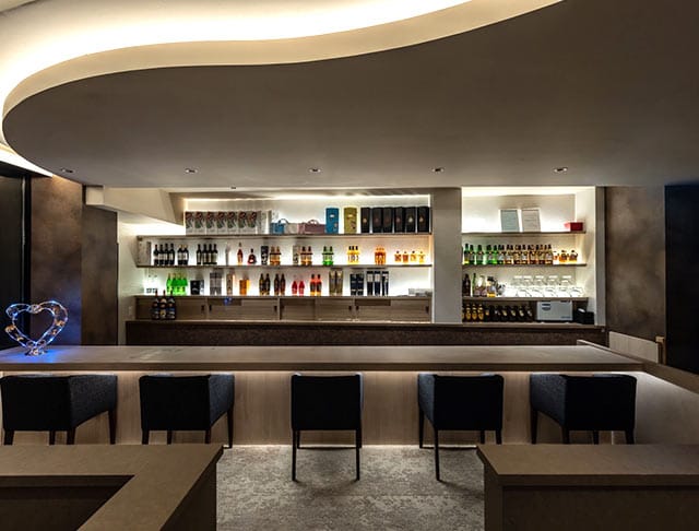 松本の高級キャバクラ『Lounge e'nne（エンネ）』（画像3）