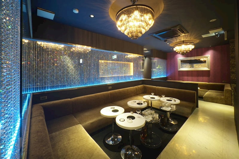 金山の高級キャバクラ『LADERA（ラデラ）』（画像1）