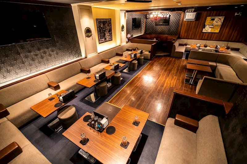 金山の高級キャバクラ『Corsale（コルサーレ）』（画像1）