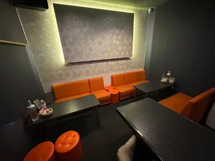山口の高級キャバクラ『Lounge Pilina（ピリナ）』（画像1）