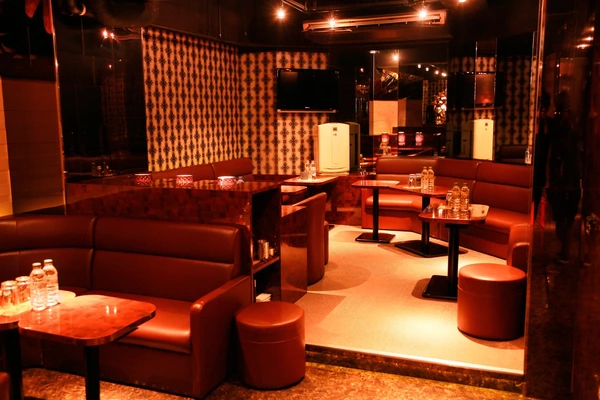 浦和の高級キャバクラ『Lounge MOHEJI（もへじ）』（画像3）