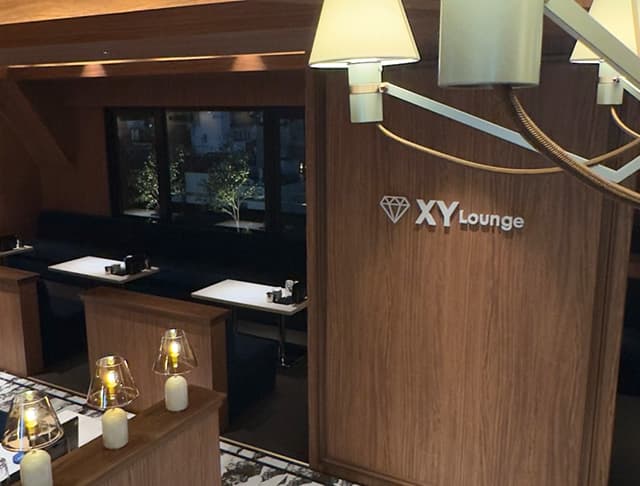 両替町の高級キャバクラ『XY Lounge（エックスワイラウンジ）』（画像1）