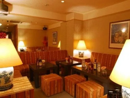 岡山・中央町の高級キャバクラ『Lounge ELLE（ラウンジエル）』（画像3）