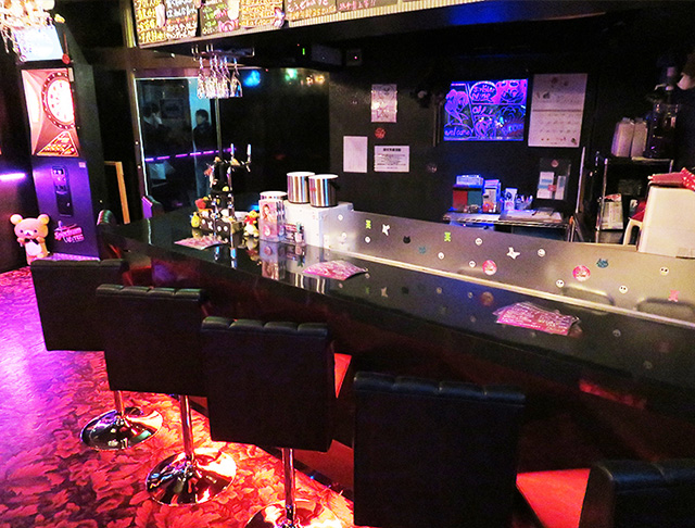 Girl's Bar Nine<ガールズバーナイン>千葉店 千葉 ガールズバー SHOP GALLERY 2