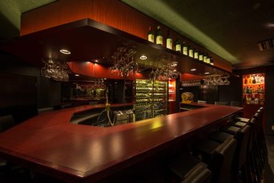 Wine Girl's Bar Ma Cherie<ワインガールズバー マシェリ> 銀座 ガールズバー バナー