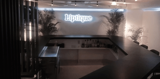 Liptique<リップティック> 六本木 ガールズバー バナー