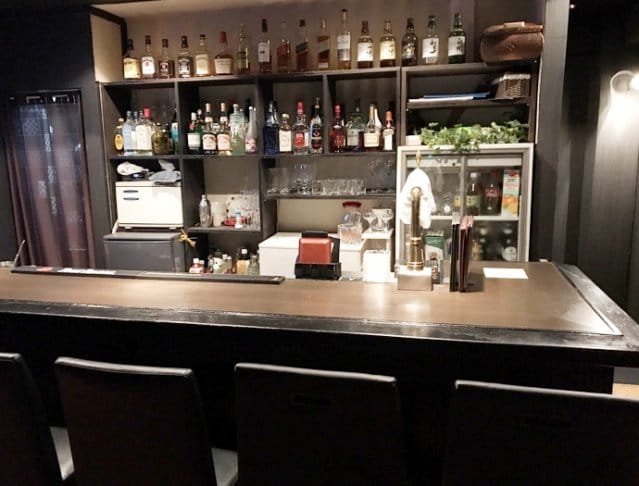 Bar Alice in shibuya<バー アリス イン シブヤ> 渋谷 ガールズバー SHOP GALLERY 1